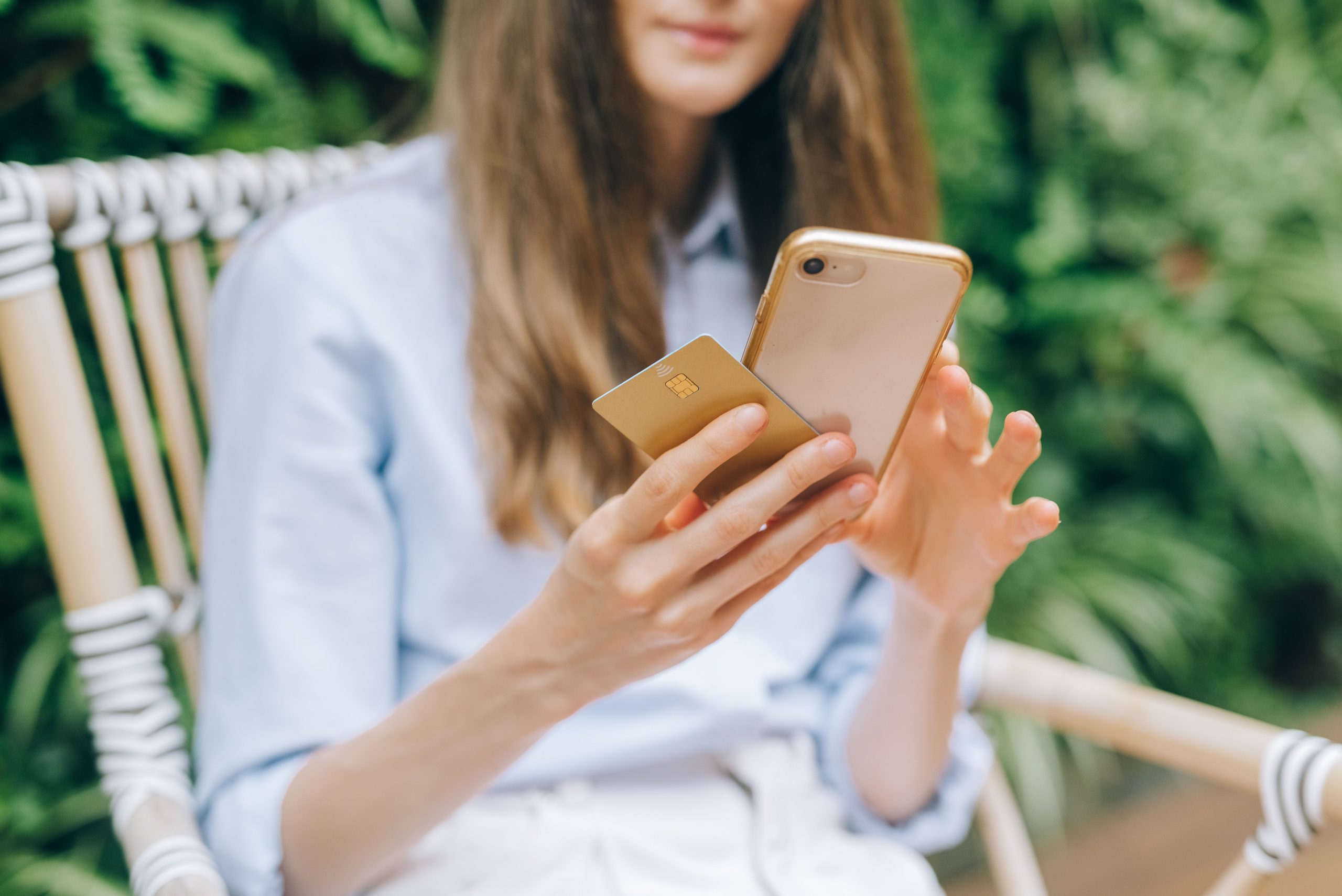 pexels-leeloothefirst-8938729